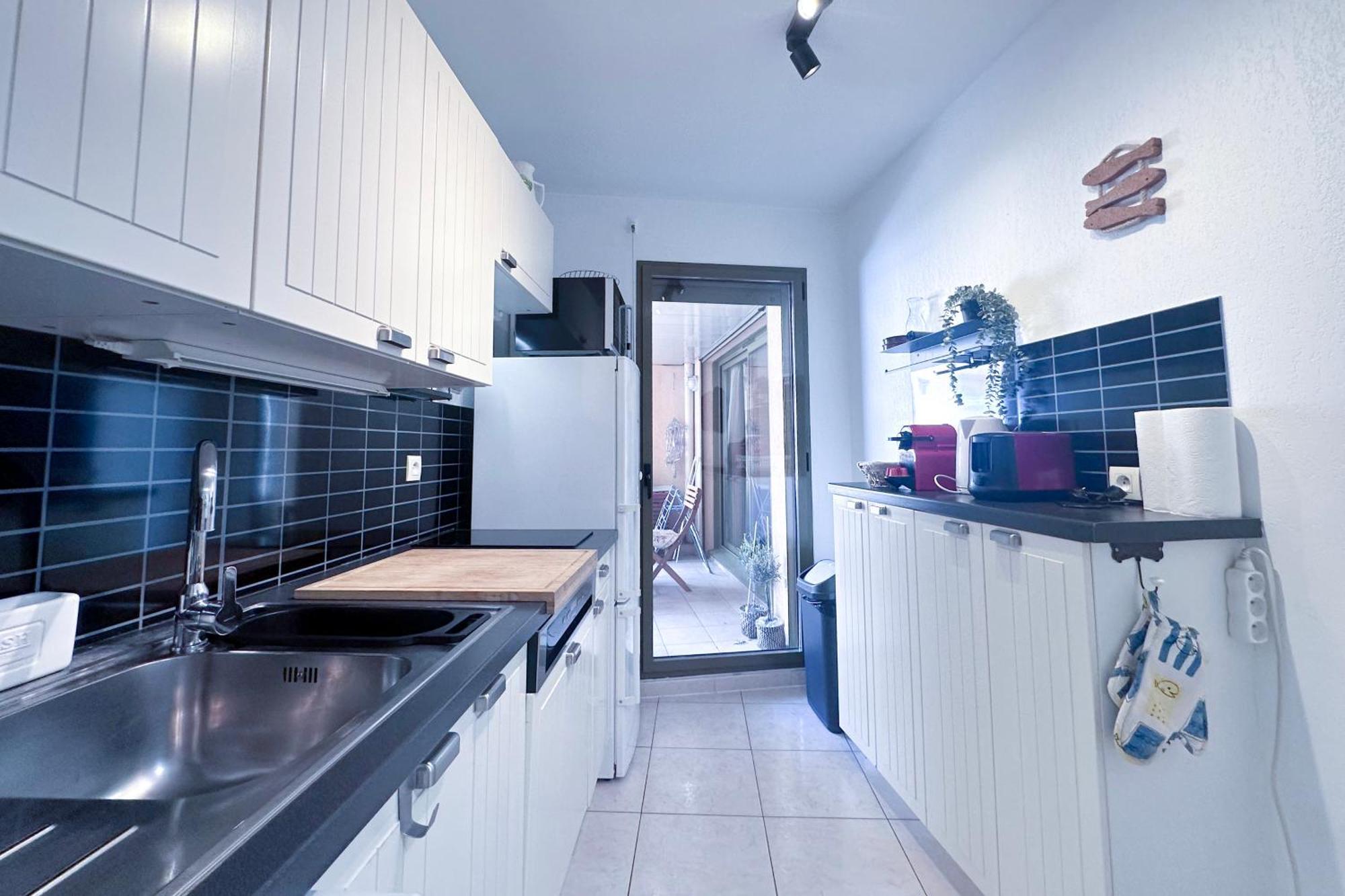 St Roch 2 - Appart 300 M De La Gare, Clim, Terrasse, Garage Antibes Exterior foto